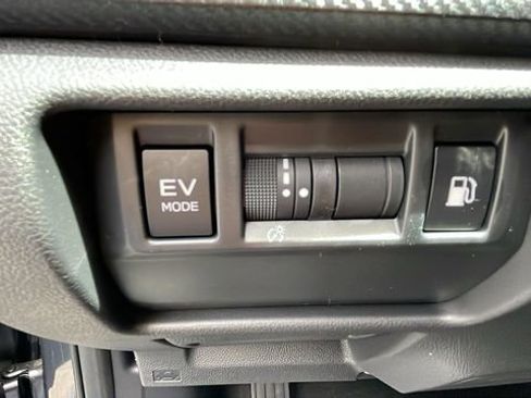 New 2026 Subaru Crosstrek 2.5i Limited AWD/4WD image 17