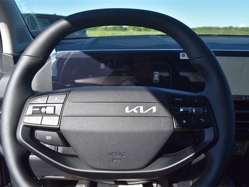 New 2026 Kia Sportage SX image 34