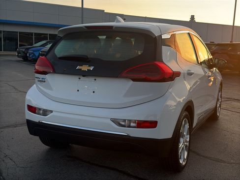 Used 2017 Chevrolet Bolt LT FWD image 5