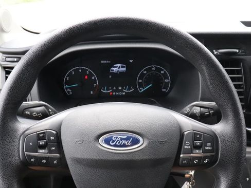 Used 2023 Ford Transit 350 XLT RWD image 23