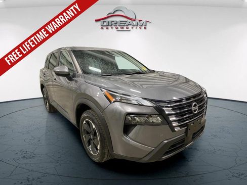 Used 2024 Nissan Rogue SV AWD/4WD image 1
