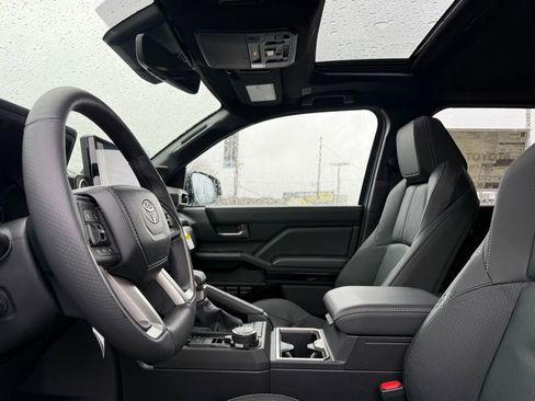 New 2026 Toyota 4Runner Limited AWD/4WD image 14