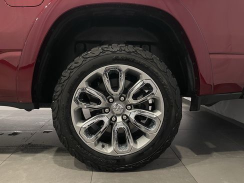 Used 2021 RAM 1500 Laramie w/ Sport Appearance Package image 9