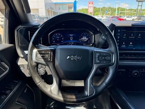 Certified 2024 Chevrolet Silverado 3500 LTZ w/ LTZ Plus Package AWD/4WD image 25