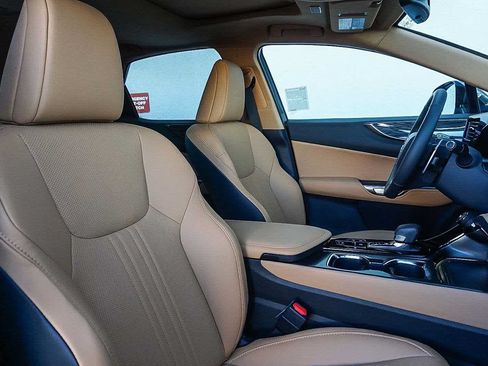 Used 2026 Lexus NX 350h AWD w/ Accessory Package (Z2) image 17