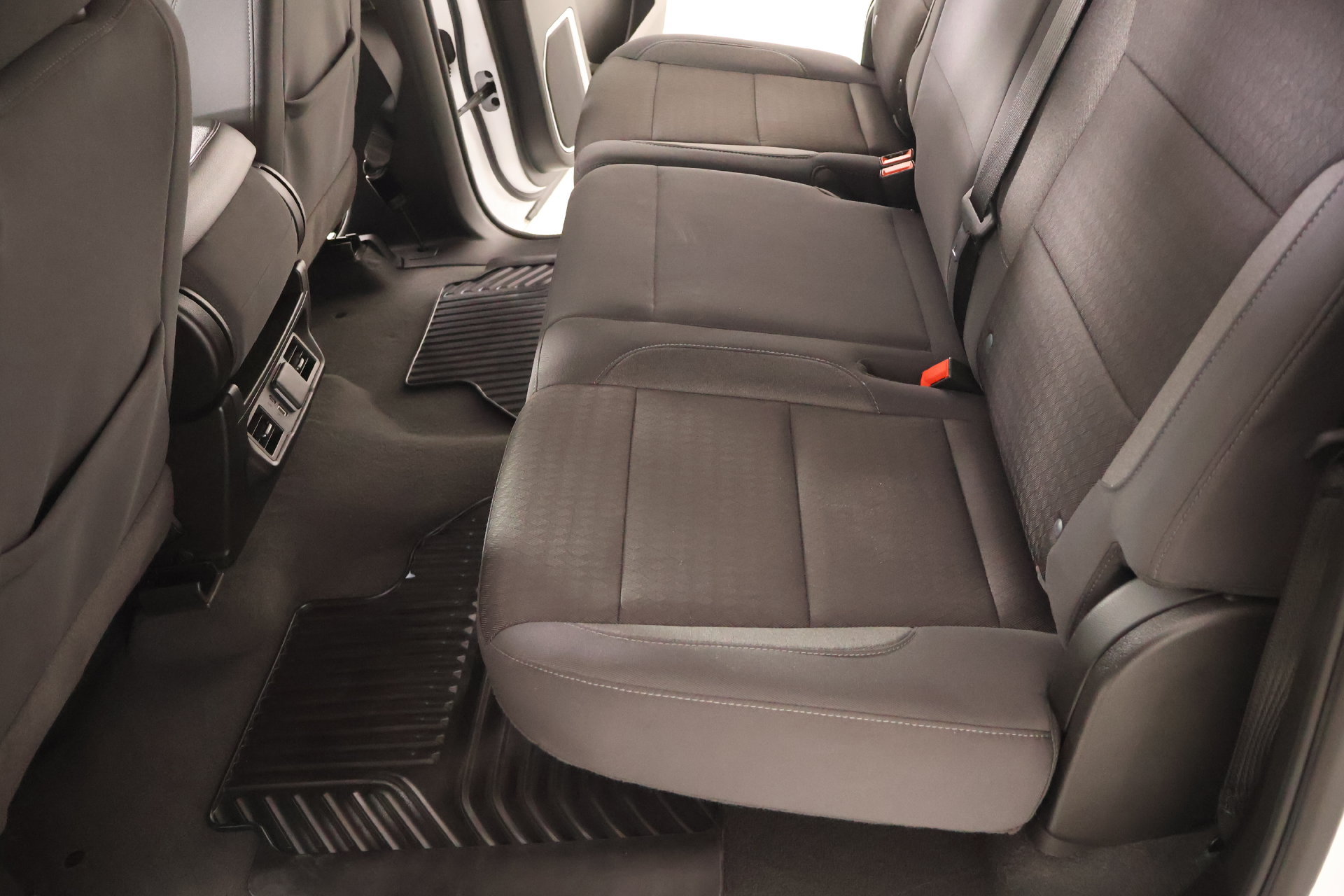 Used 2024 Chevrolet Silverado 1500 LT AWD/4WD image 12