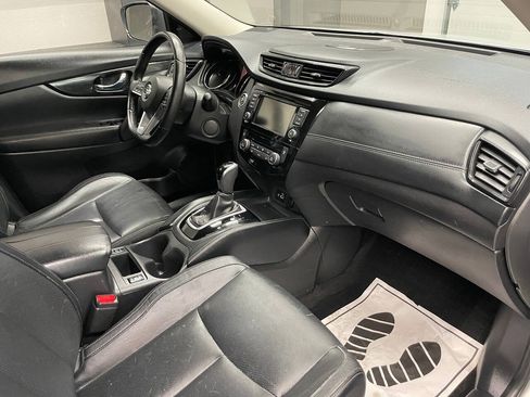 Used 2018 Nissan Rogue SL AWD/4WD image 17
