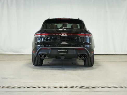 New 2026 Porsche Macan AWD/4WD image 6
