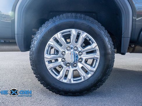 Used 2023 GMC Sierra 2500 Denali w/ Denali Ultimate Package image 42