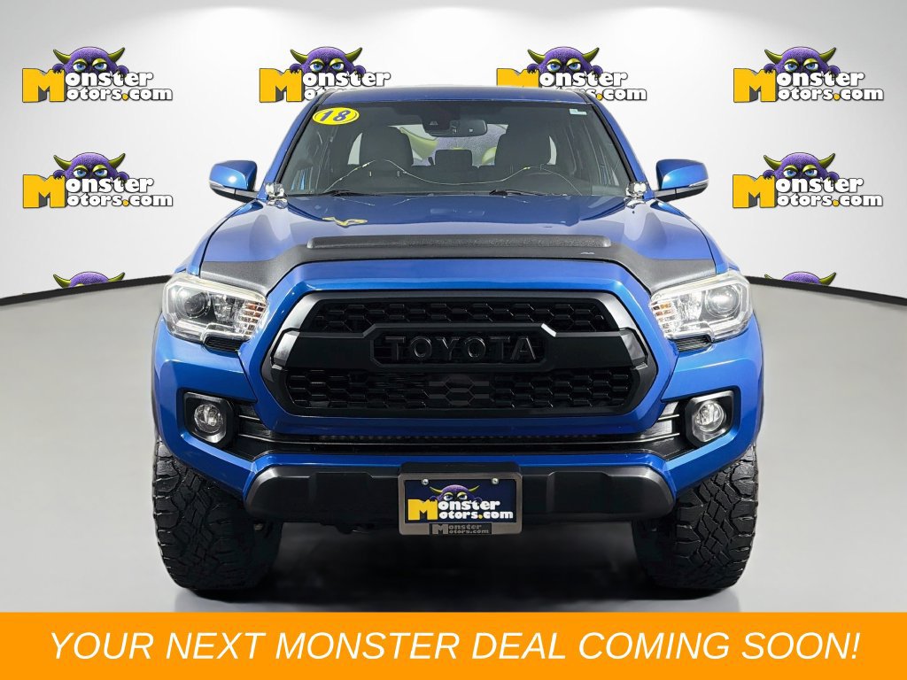 Used 2018 Toyota Tacoma TRD Sport AWD/4WD image 2