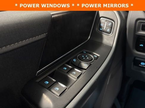 Used 2023 Ford F150 Lariat w/ Equipment Group 502A High image 25