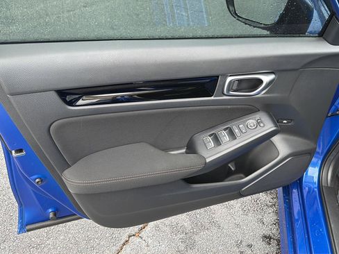 Used 2024 Honda Civic EX image 16