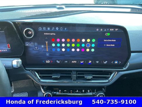 Used 2024 Chevrolet Equinox EV RS FWD image 34
