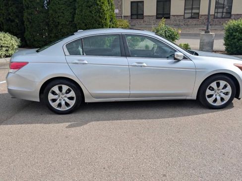 Used 2009 Honda Accord EX-L image 6