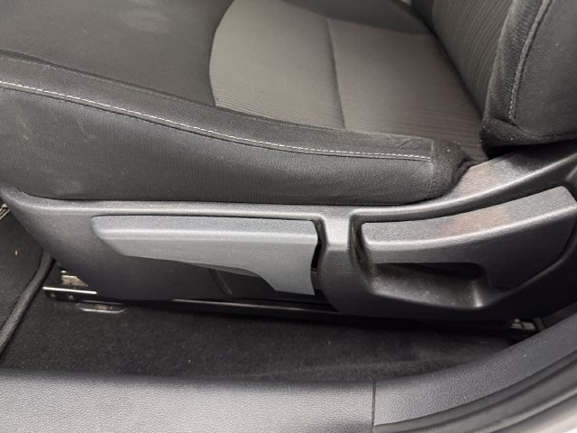 Used 2024 Nissan Sentra SV FWD image 27