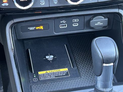 Used 2024 Honda CR-V EX-L image 17