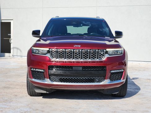 Used 2023 Jeep Grand Cherokee L Summit AWD/4WD image 3