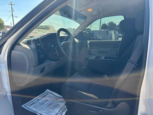 Used 2013 GMC Sierra 1500 W/T AWD/4WD image 10