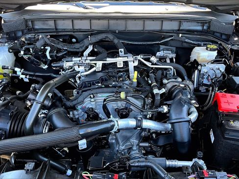 Used 2025 Ford Bronco Big Bend AWD/4WD image 35
