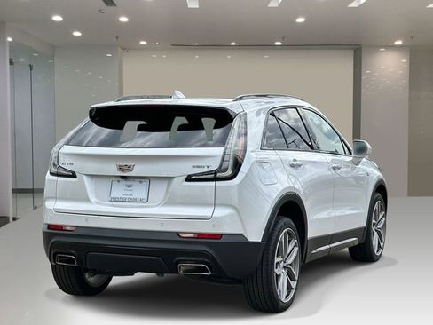Used 2020 Cadillac XT4 Sport w/ Driver Awareness Package FWD image 4
