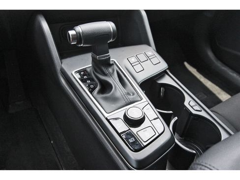Used 2024 Kia Sportage LX AWD/4WD image 31