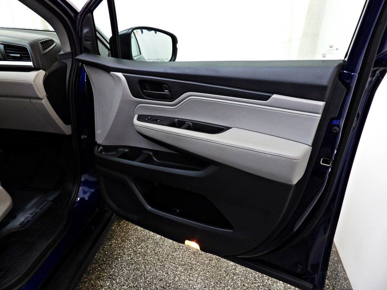 Used 2019 Honda Odyssey EX-L image 14