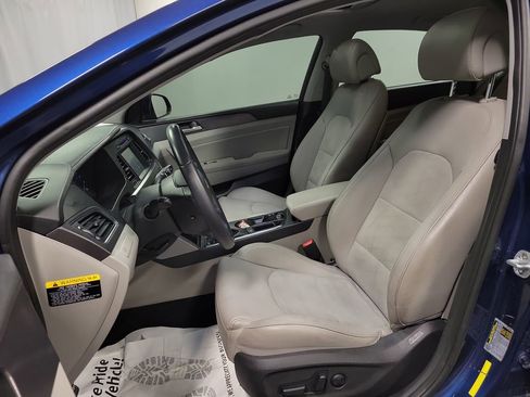 Used 2017 Hyundai Sonata Sport w/ Value Edition Package 02 image 14