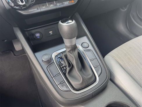 Certified 2023 Hyundai Kona SEL image 31