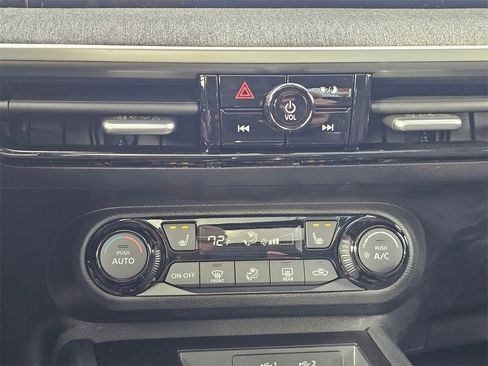 New 2026 Nissan Kicks SV w/ SV Premium Package image 16