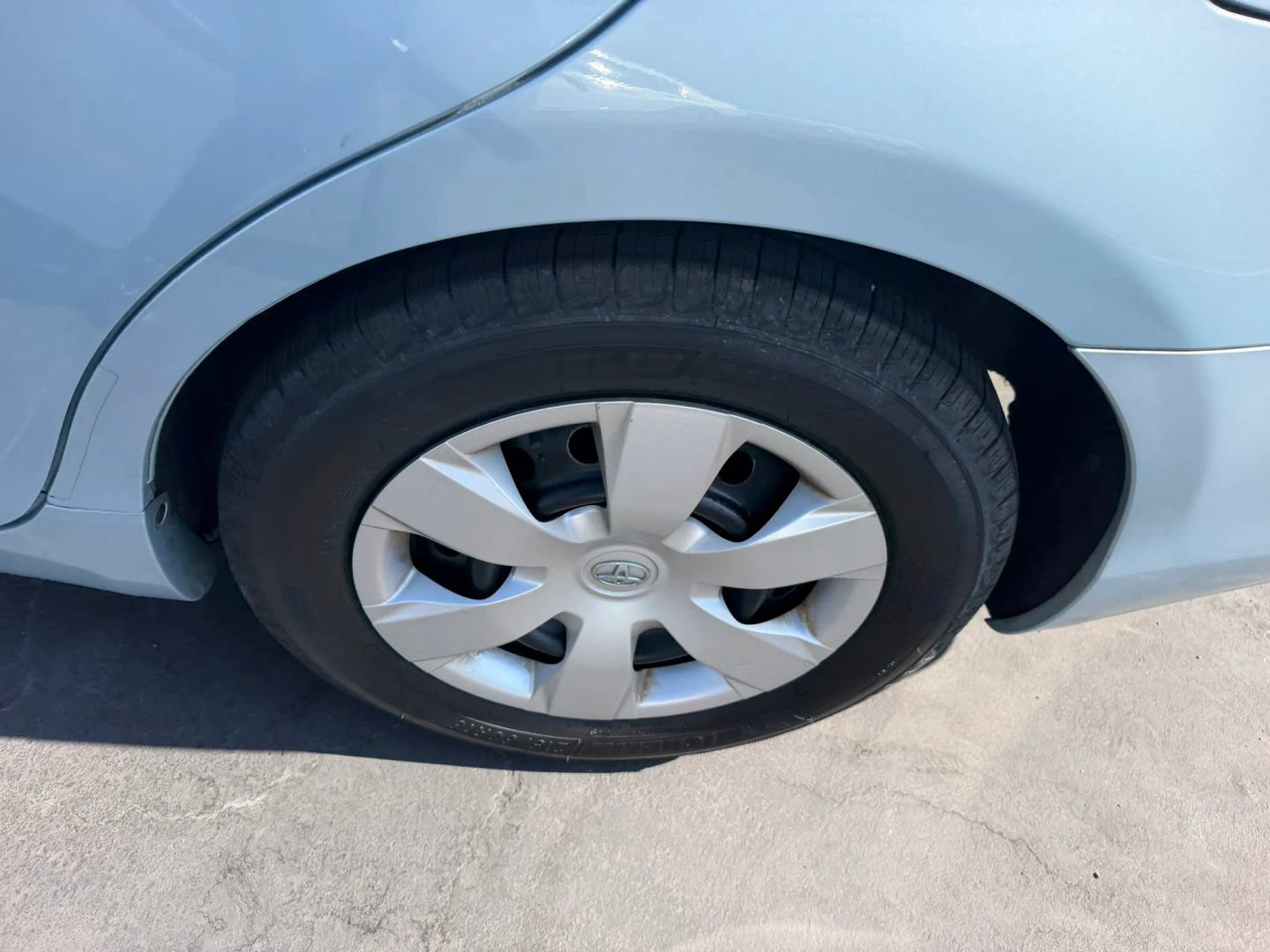 Used 2007 Toyota Camry LE FWD image 25