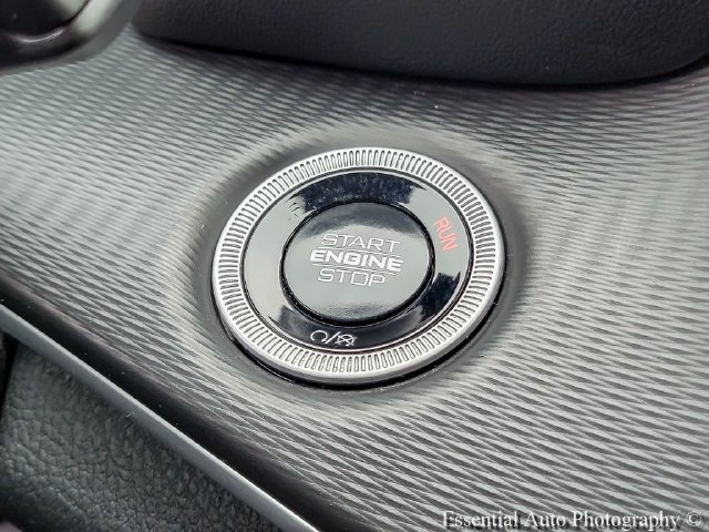 Certified 2024 Jeep Grand Cherokee L Altitude AWD/4WD image 19