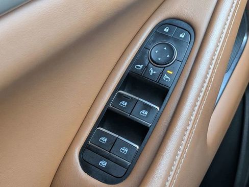 Used 2023 INFINITI QX60 Sensory w/ Cargo Package image 27