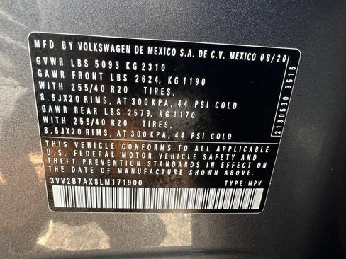 Used 2020 Volkswagen Tiguan SE R-Line AWD/4WD image 47