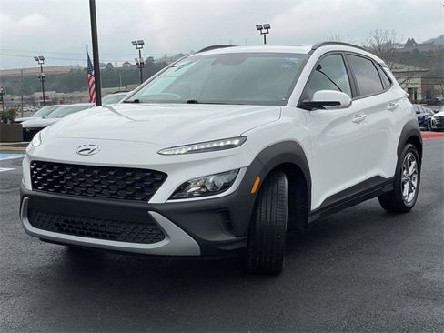 Certified 2023 Hyundai Kona SEL w/ Convenience Package image 7