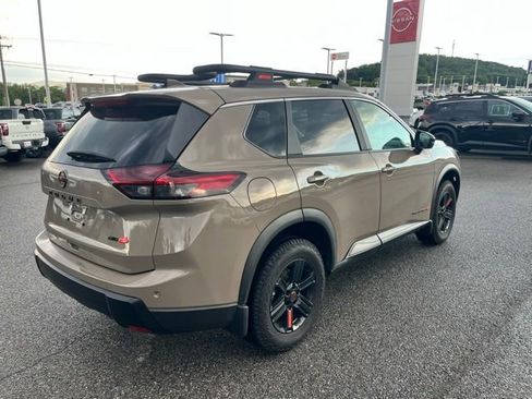 Certified 2025 Nissan Rogue SV w/ Rock Creek Premium Package AWD/4WD image 7