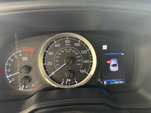 Used 2022 Toyota Corolla LE FWD image 4