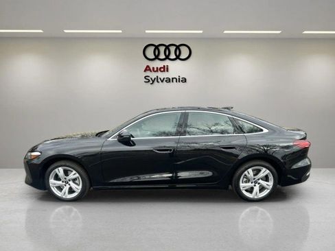 Used 2025 Audi A5 2.0T Premium w/ Convenience Package image 4