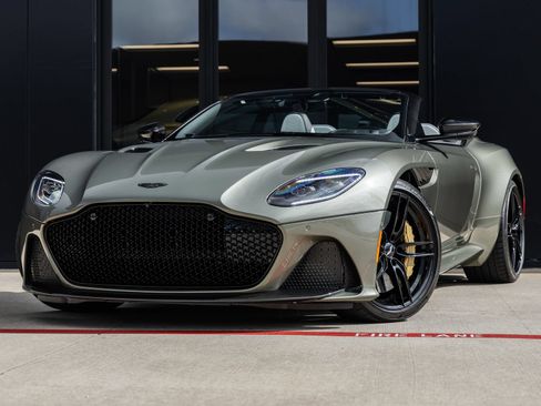 Used 2023 Aston Martin DBS Superleggera Volante RWD image 1
