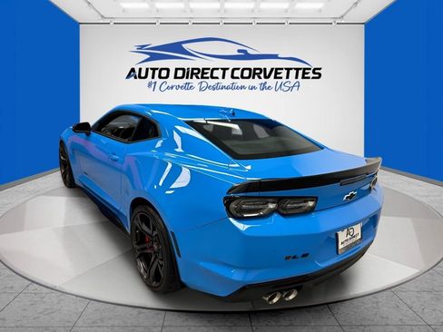 Used 2023 Chevrolet Camaro SS RWD image 9