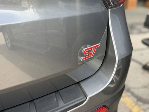 Used 2025 Ford Explorer ST image 47