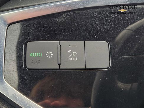 Used 2023 Audi Q3 2.0T Premium image 23