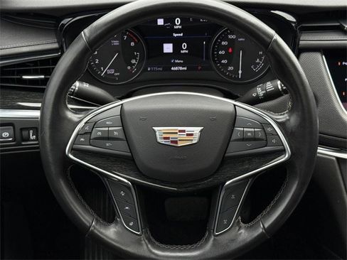 Used 2022 Cadillac XT5 Premium Luxury w/ Technology Package image 13