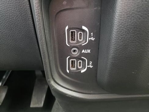 Used 2019 RAM 1500 Big Horn AWD/4WD image 20