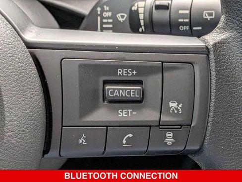Certified 2025 Nissan Kicks SV AWD/4WD image 21