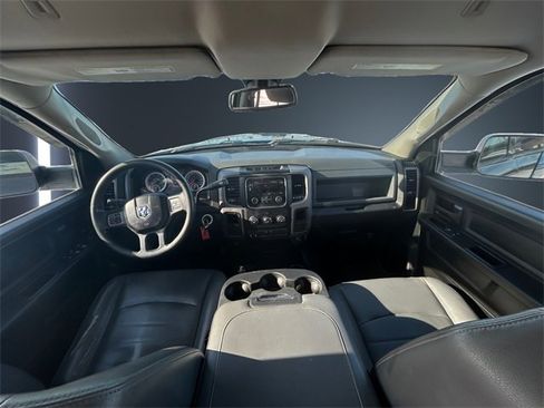 Used 2018 RAM 2500 Tradesman image 10