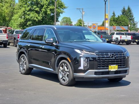 Used 2025 Hyundai Palisade SEL AWD/4WD image 2