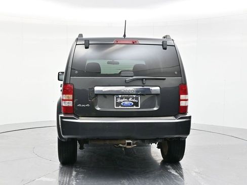 Used 2011 Jeep Liberty Sport image 6