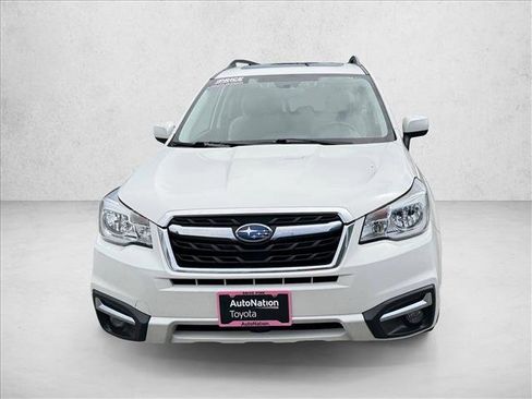 Used 2018 Subaru Forester 2.5i Limited image 12