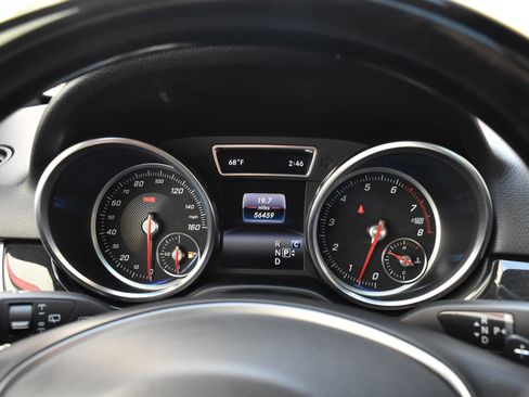 Used 2018 Mercedes-Benz GLE 350 w/ Premium 1 Package image 30