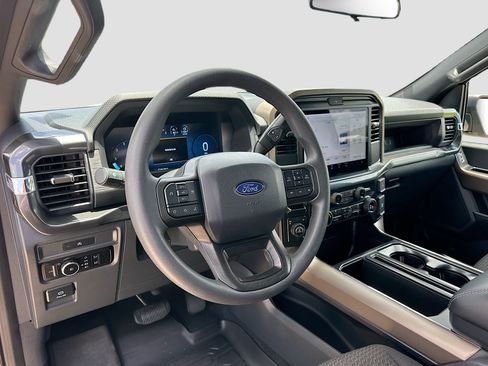 Used 2025 Ford F150 STX w/ Equipment Group 201A FX4 AWD/4WD image 9